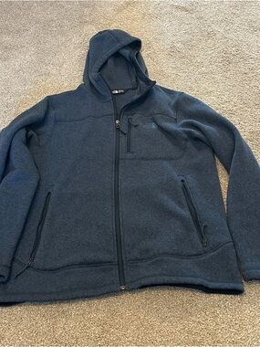 The North Face Men's Black Hooded Jacket - Classic Lightweight Hoodie